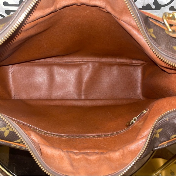 VGUC Louis Vuitton Boulogne 35 - Picture 5 of 11